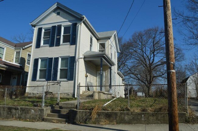 Building Photo - 2146 Benninghofen Ave