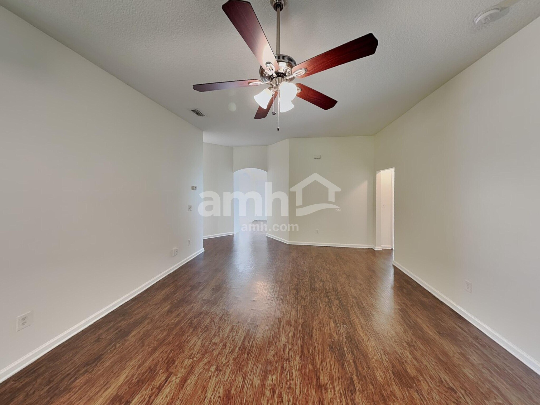 Building Photo - 11670 Deep Springs Dr N