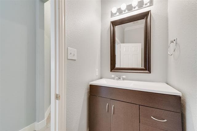 Building Photo - 5218 Hopewell Dr