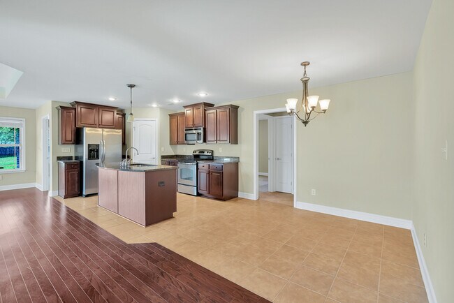 Building Photo - 505 Tidal Ct