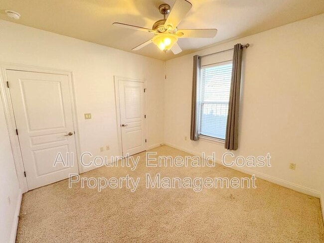 Building Photo - 4403 Sonoma Cir