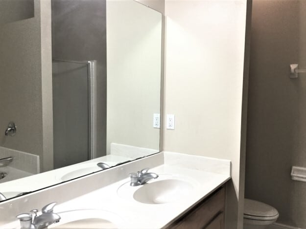 Building Photo - 7750 Beridale Ct