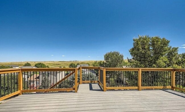 Building Photo - Beautiful Newly Remodeled Home in Roxborough Park