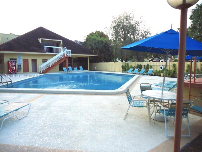 Building Photo - 8101 Camino Real