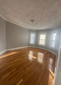 Building Photo - Washington