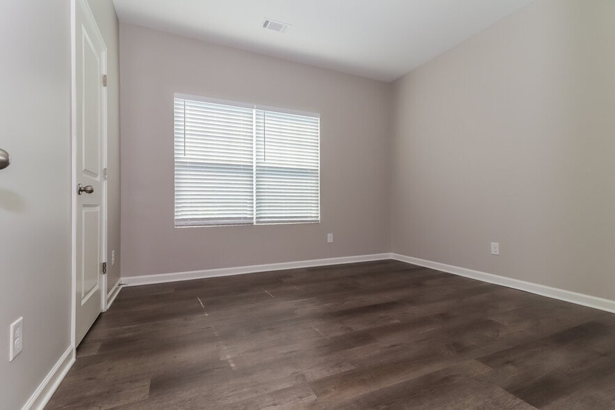 Building Photo - 34 Dalgety Crossing