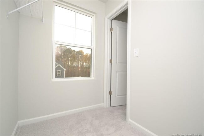 Building Photo - 1860 Woodall Crest Dr