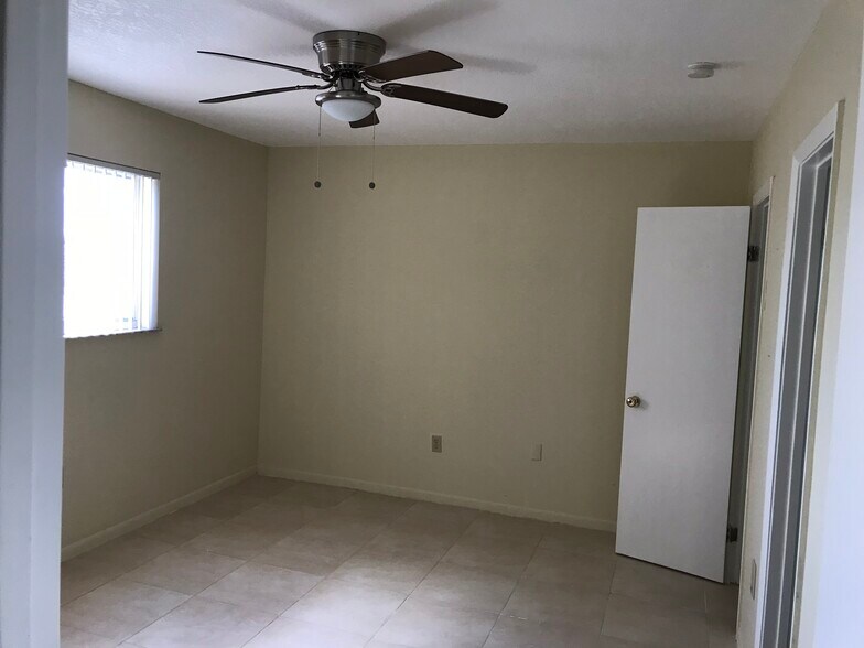 Building Photo - 11309 SW 200th St