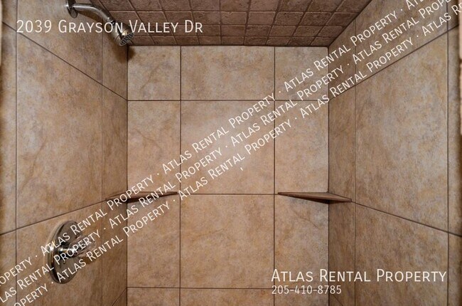 Building Photo - 2039 Grayson Valley Dr