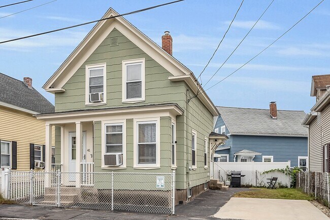 Building Photo - 41 West St