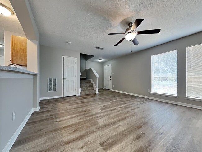 Building Photo - 5473 N Buffalo Cir