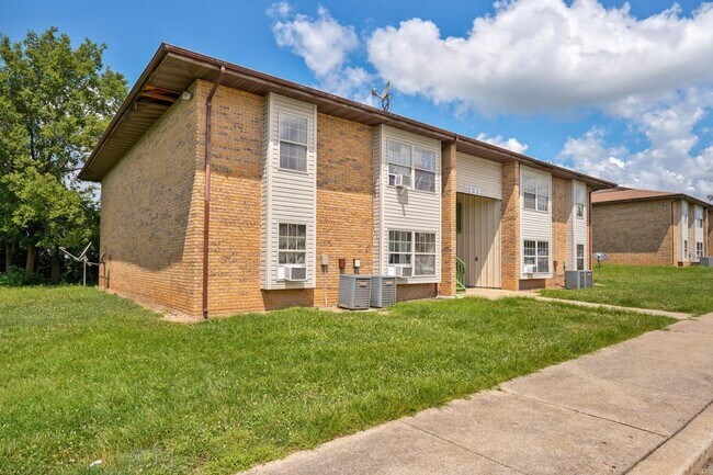 Building Photo - 154 Fairway Ave