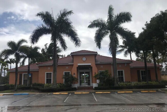 Building Photo - 3545 Forest Hill Blvd