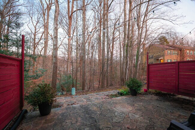 Building Photo - Welcome Home!