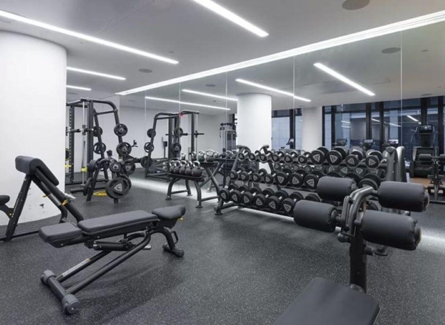 Building Photo - 685 1st Ave