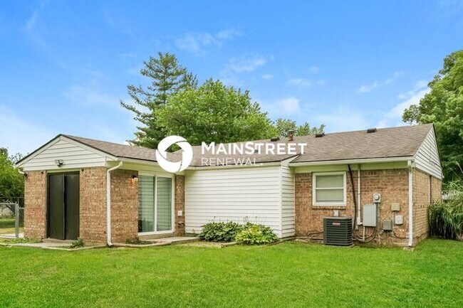 Building Photo - 4 Bedroom Pet-Friendly Home in louisville,...