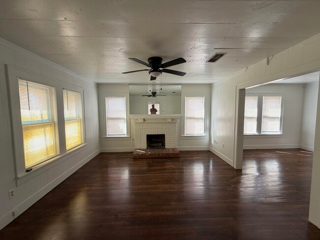 Building Photo - 2220 16th St