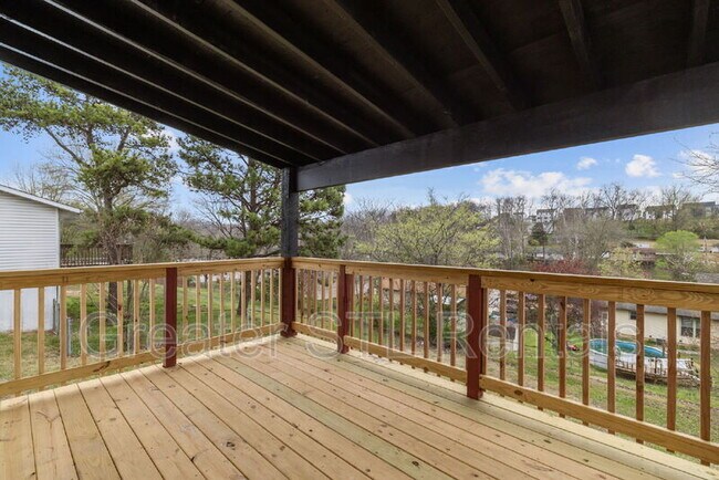 Building Photo - 702 Boca Chica Dr