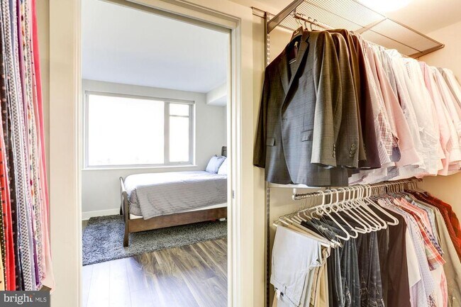 Building Photo - 1311 13th St NW