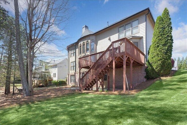 Building Photo - 3590 Millwater Crossing NE