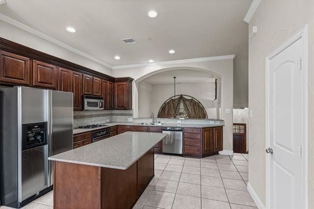 Building Photo - 5717 Lunsford Rd