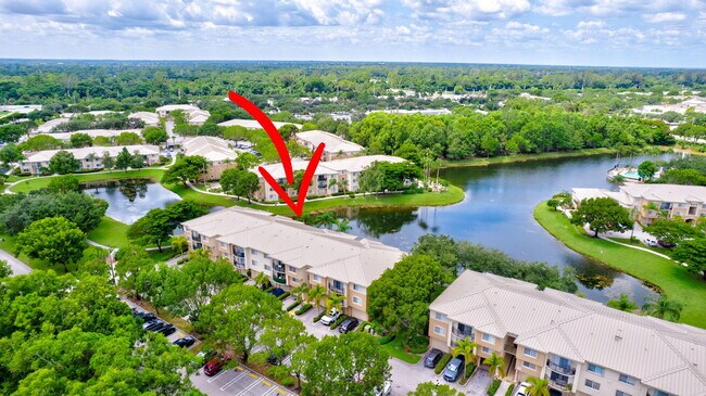 Building Photo - 600 Crestwood Ct N