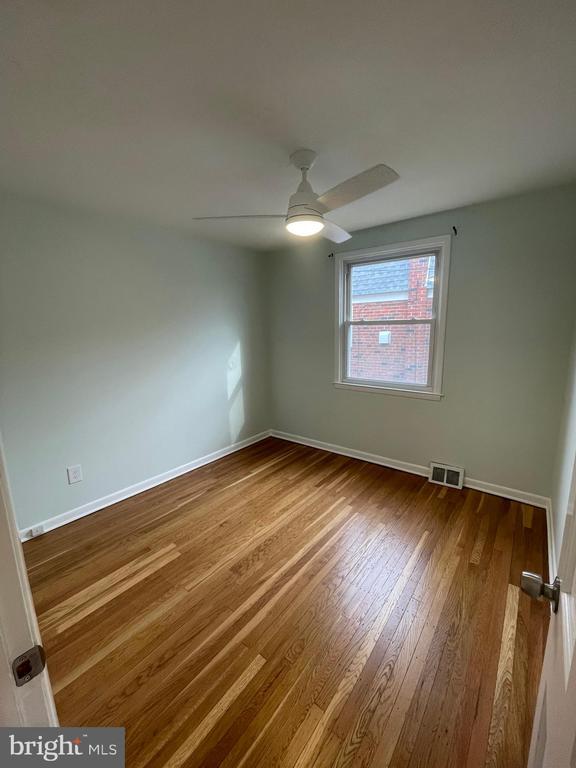 Building Photo - 1230 Napfle Ave