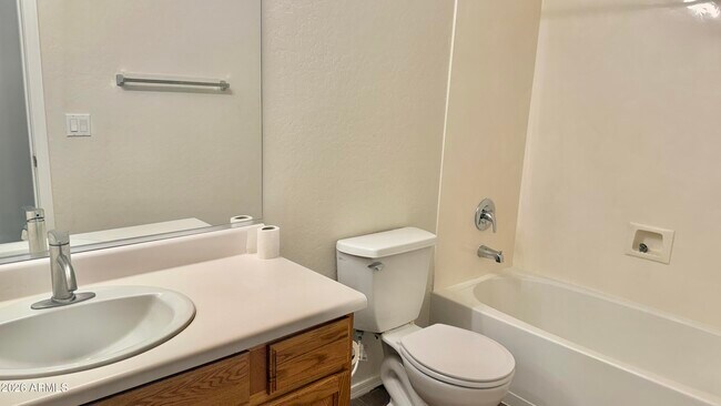 Building Photo - 42291 W Desert Fairways Dr