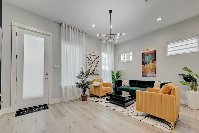 Building Photo - 2105 Sam Wilson St