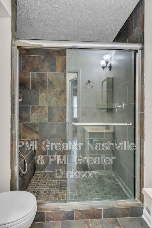 Building Photo - 3153 E Lake Dr