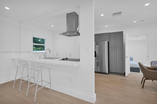 Building Photo - Northeast 81st Street, Miami, FL 33138 - 3 BR 2 BA single-family home
