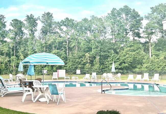 Building Photo - Parsons Mill Castle Hayne, 4BR, 2 Car Gara...