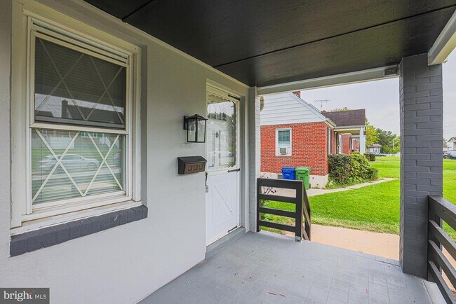 Building Photo - 5809 Eurith Ave