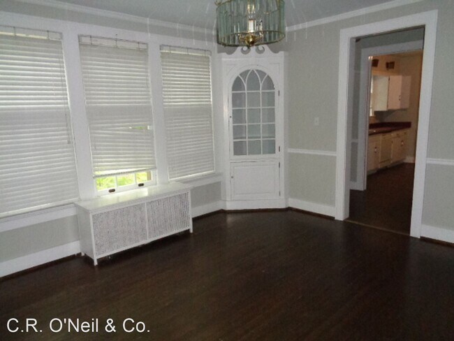 Building Photo - 4 br, 2.5 bath House - 2131 Iuka Avenue