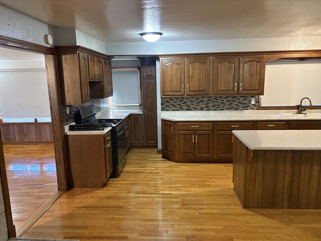 Building Photo - 14206 Grabill Rd