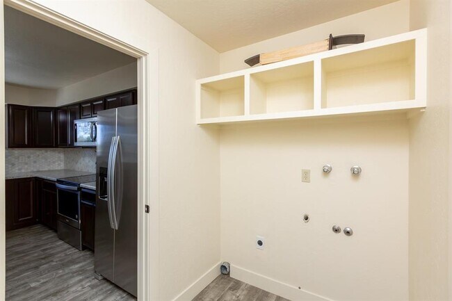 Building Photo - 2999 Fort Garland Dr