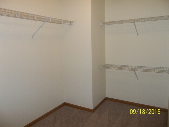 Building Photo - Pebblebrook Apartments 109