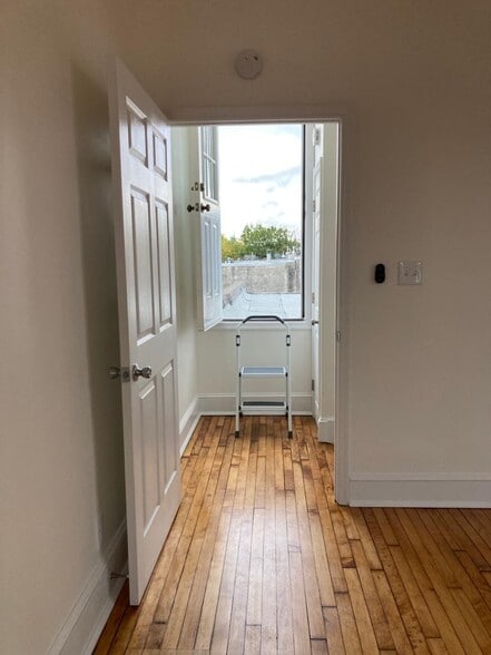 2nd floor roof access - 2110 E Clearfield St