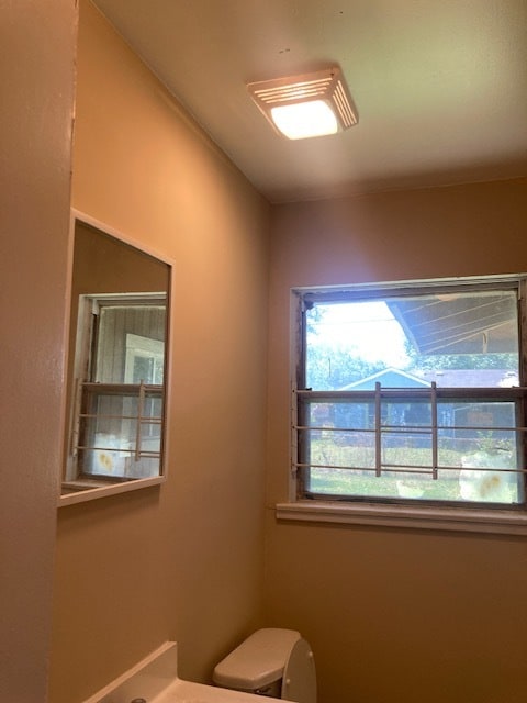 Building Photo - 5606 Thrush Dr