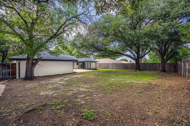 Building Photo - 6509 S Hulen St