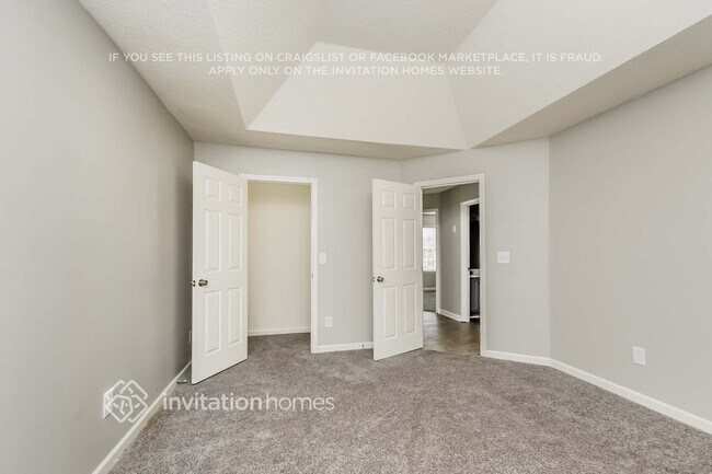 Building Photo - 5449 Sweetsprings Dr SW