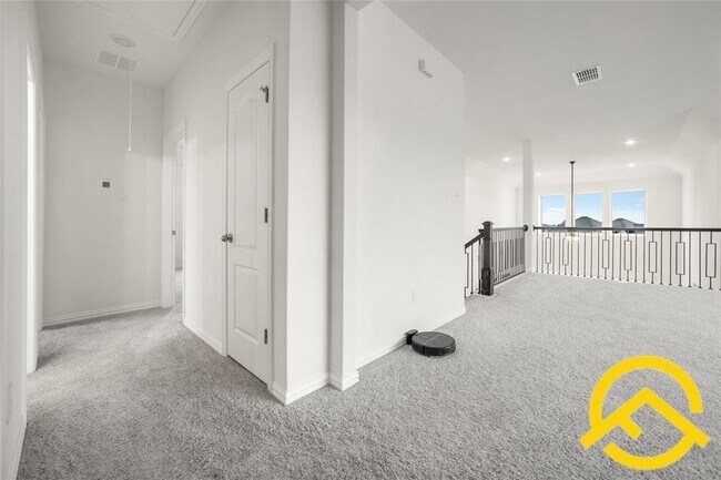 Building Photo - 671 Durian Lp