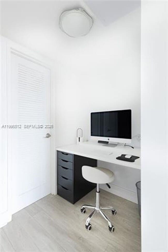 Building Photo - 5161 Collins Ave