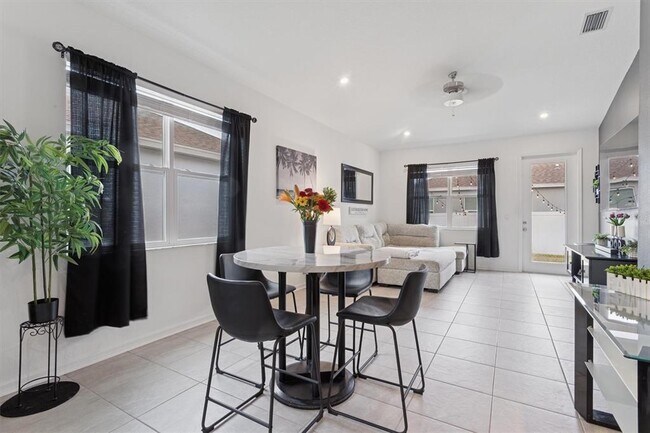 Building Photo - 4352 Reisswood Lp