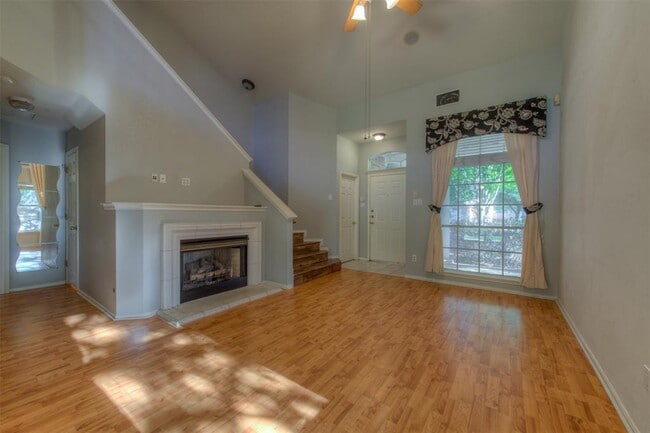 Building Photo - 13500 Dulles Ave