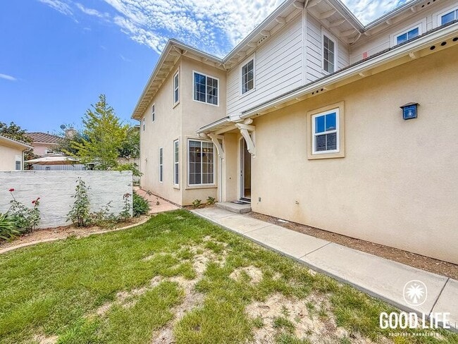 Building Photo - 4639 Vereda Mar Del Sol