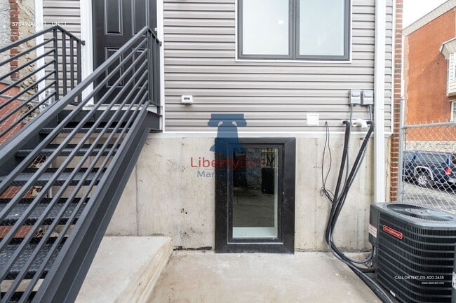 Building Photo - 5734 Walnut St