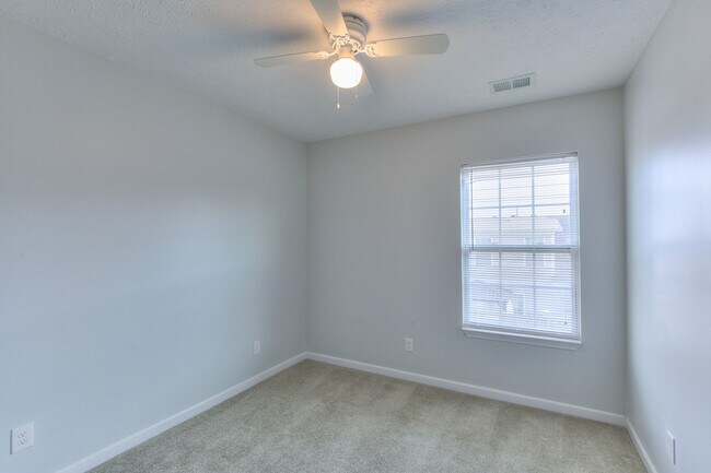 Building Photo - 3052 RG Buchanan Dr