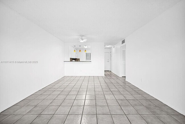 Building Photo - 7740 Camino Real