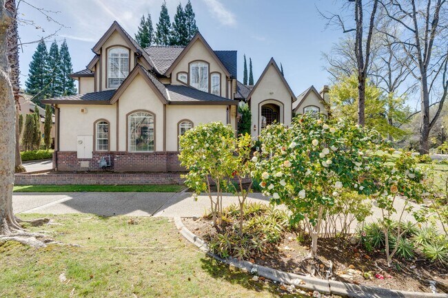 Building Photo - Luxury Custom Home in Folsom with Pool, 3-Car Garage & 4,300+ Sq Ft!